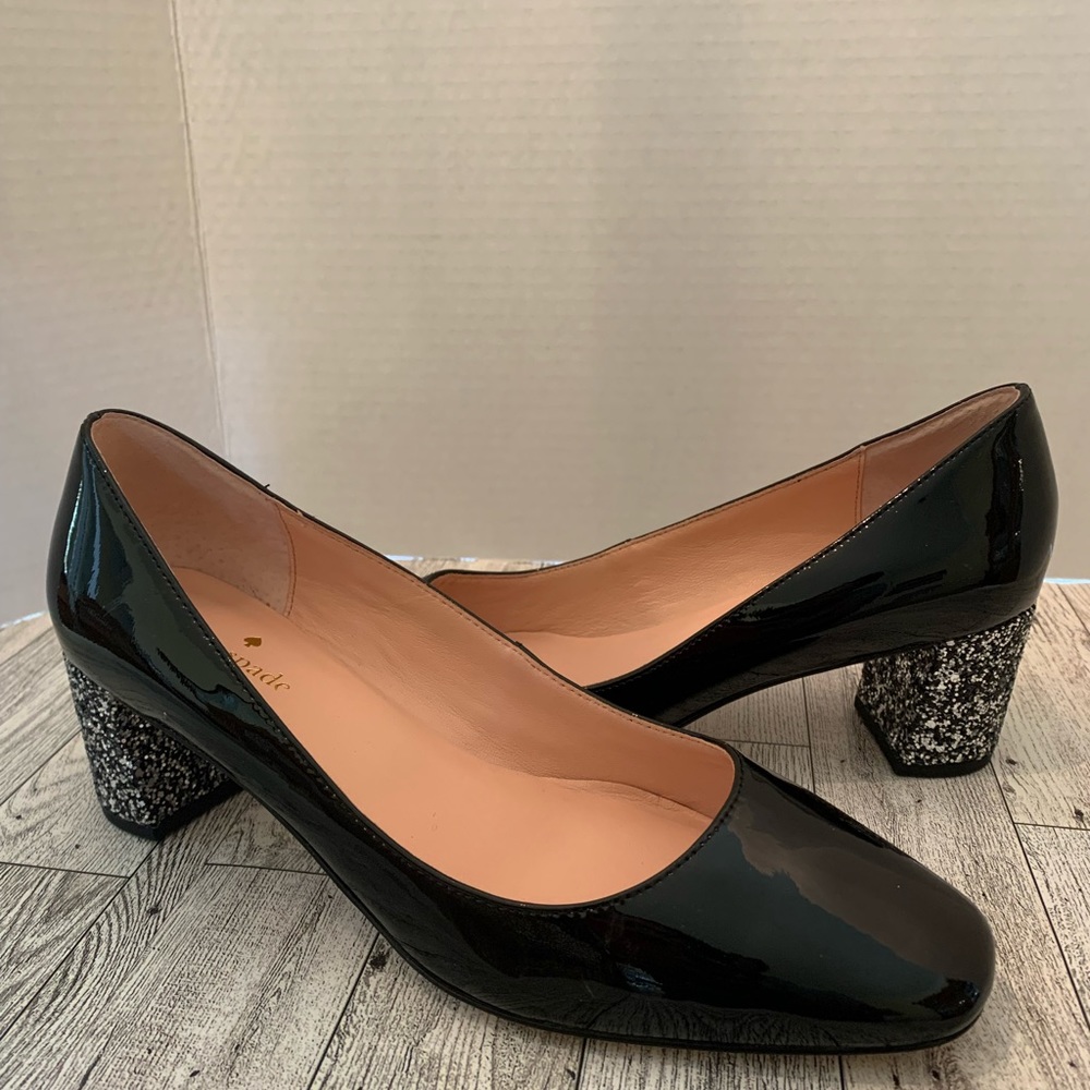 Kate Spade
Black Patent Leather Chunky silver glitter Heel Pumps